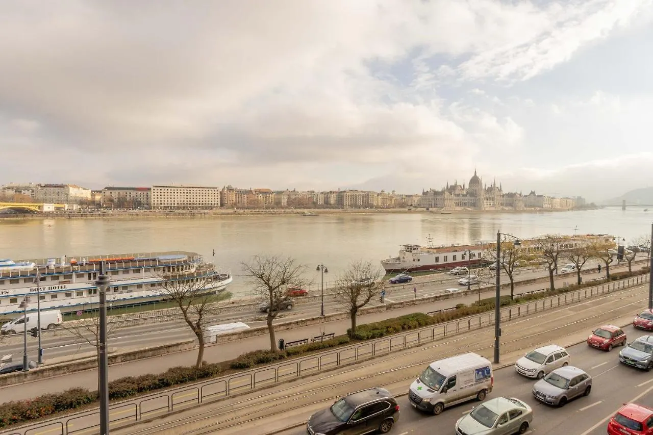 Riverside Residence Budapest Apartment