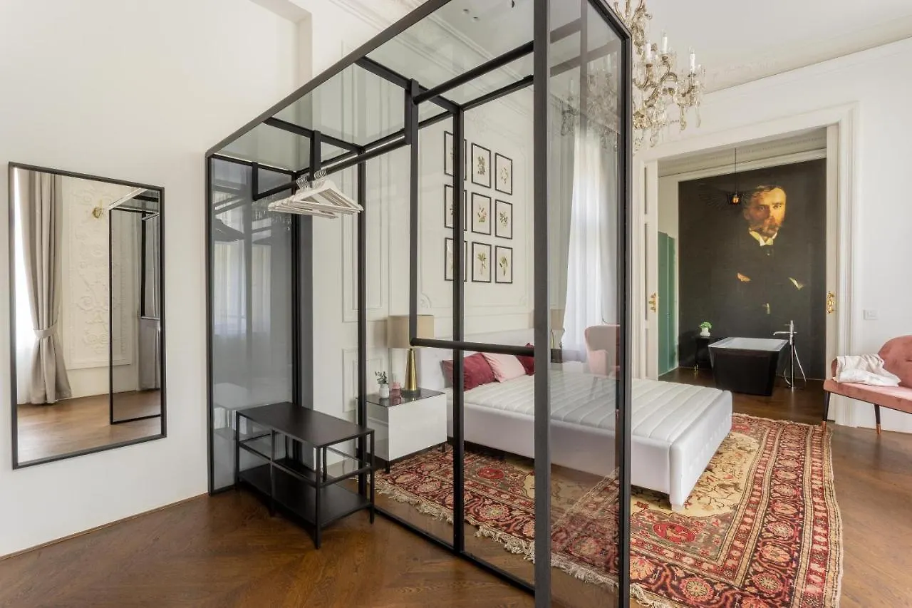 Riverside Residence Budapest Apartment