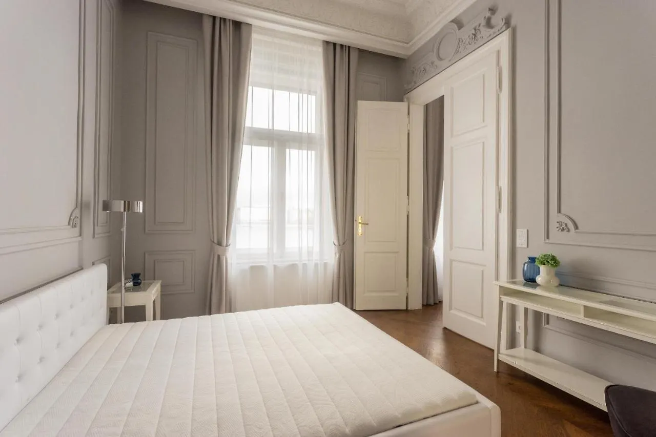 Apartment Riverside Residence Budapest Hungary